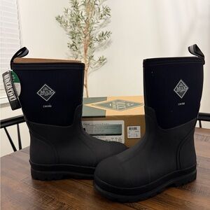 Muck Black Chore Boots